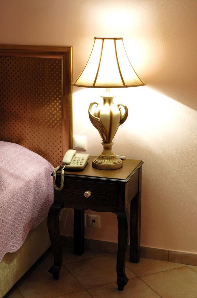 Museum Hotel Barbara Volos Esterno foto